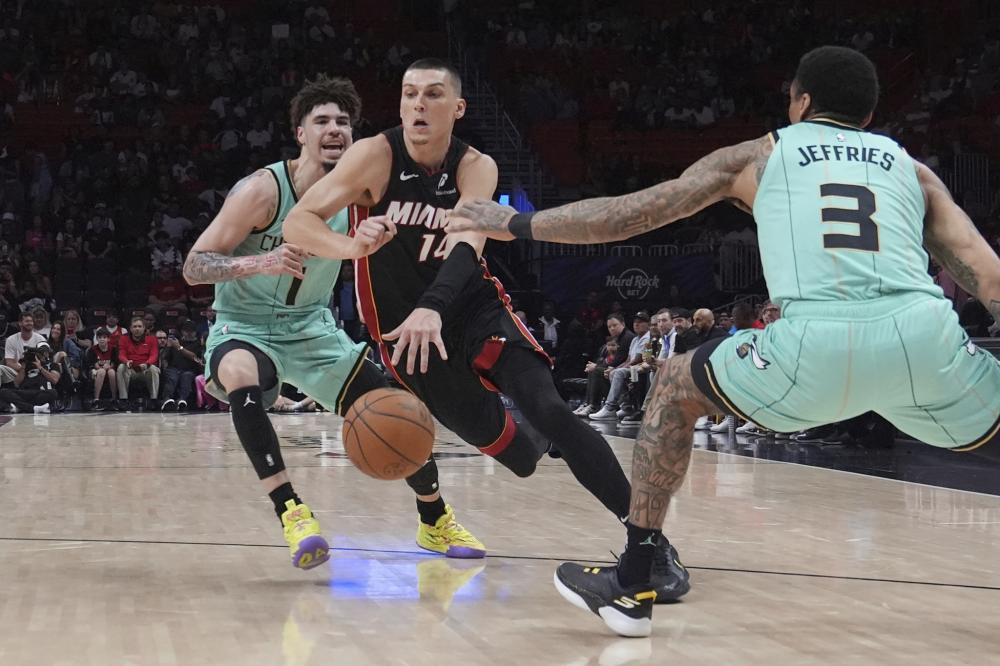 年轻之翼 年轻之翼